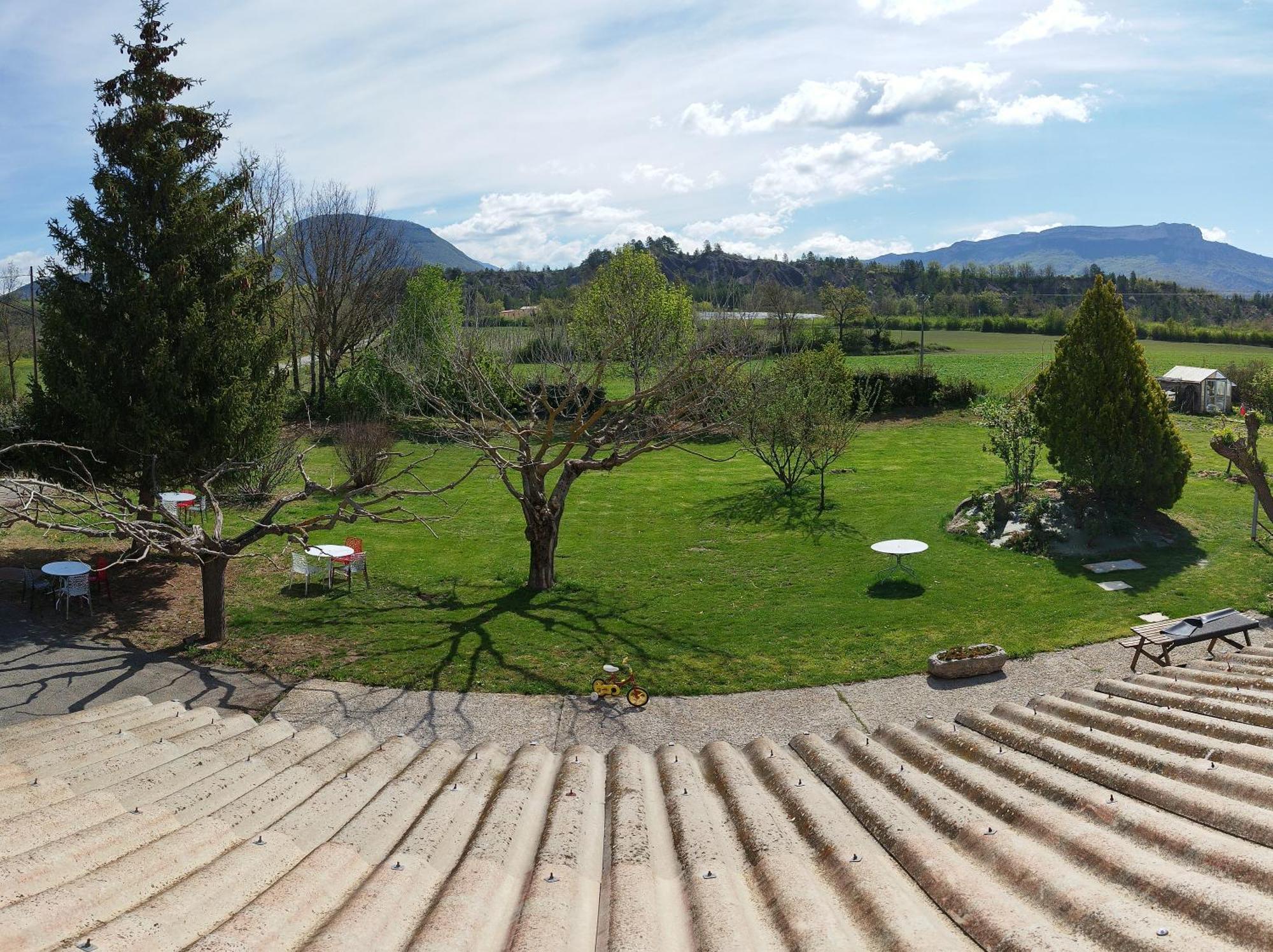 Le Petit Caboulot En Pleine Nature Vaumeilh Exteriér fotografie